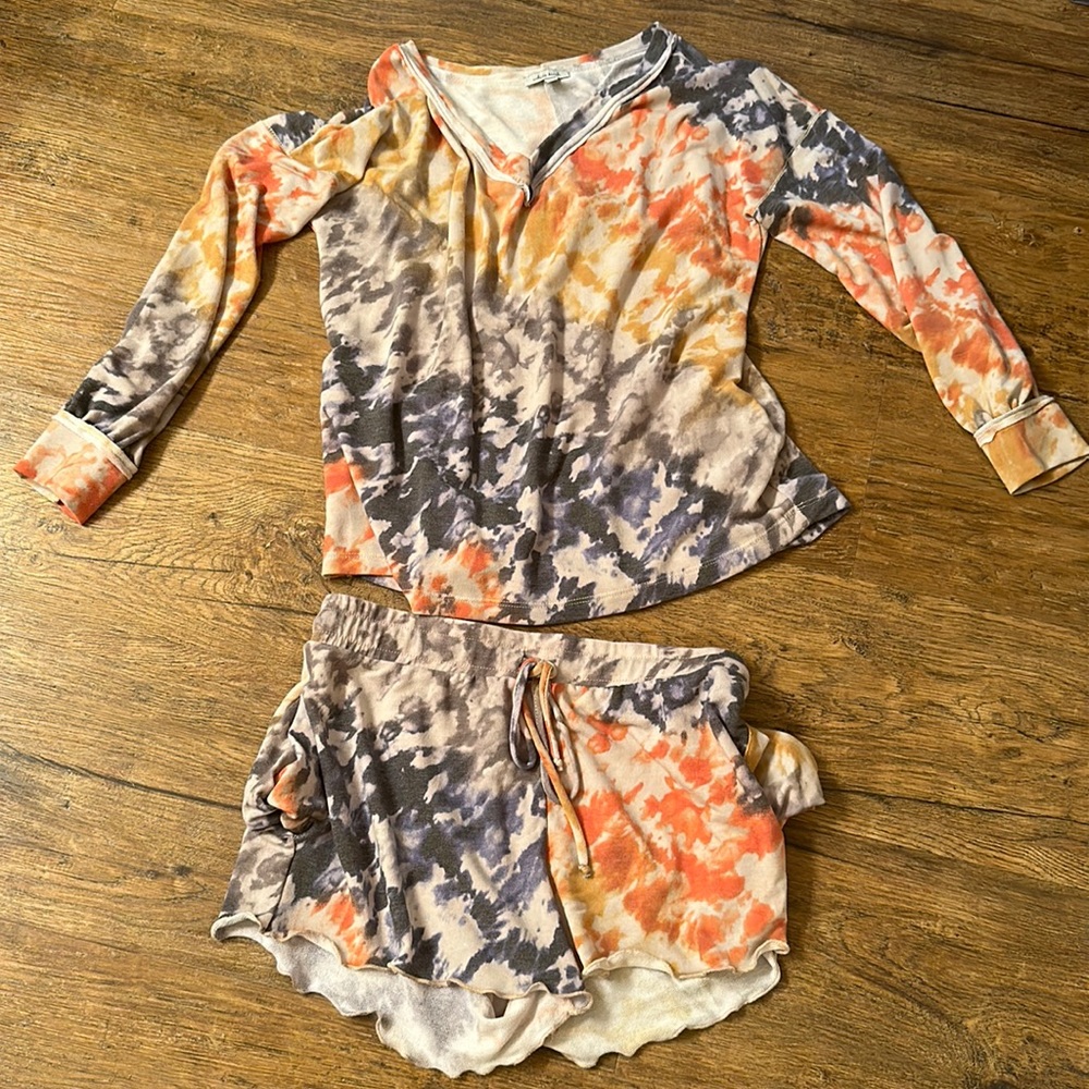 2 piece short set